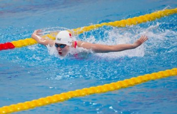 九游体育-游泳争霸赛张雨霏展多项冲金实力 自由泳双星归位